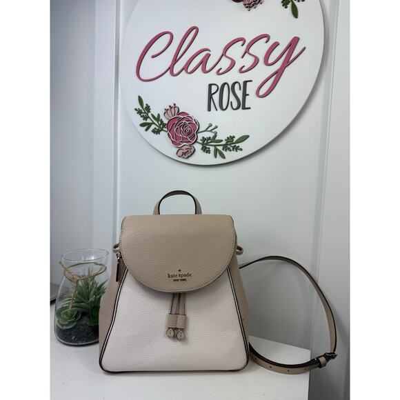 Beautiful Kate Spade Purse - Picture 3 of 12